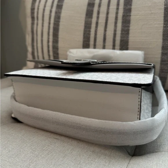 Michael Kors White and Gray Mini Bag - Picture 4 of 5